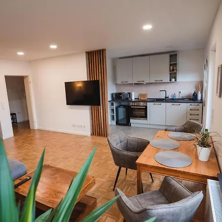 Wittmann Ganze In Apartment